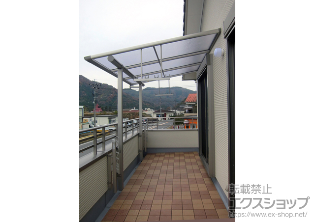 山口県岩国市ののバルコニー・ベランダ屋根 ヴェクターＦ型 屋根タイプ 単体 積雪〜20cm対応 施工例