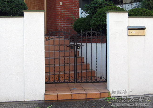 東京都文京区のの門扉 ユーフォス門扉 3型 両開き 75角門柱使用 施工例