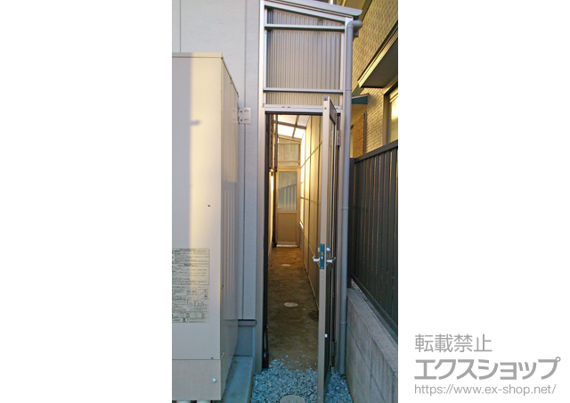 広島県広島市ののストックヤード ストックヤードII 両側ドア付きセット 連結タイプ 高さ9尺仕様 積雪〜20cm対応 施工例