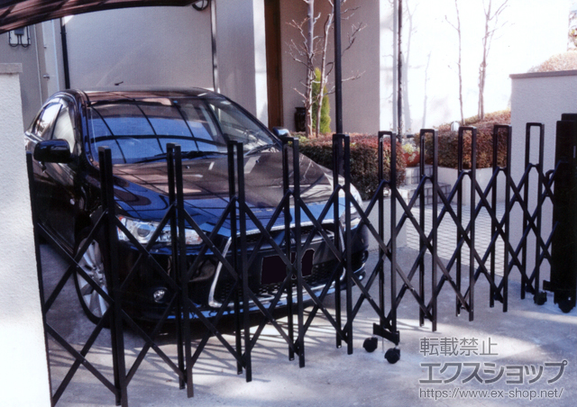 東京都国分寺市ののカーゲート トリップゲート PB型 ノンレール 片開き 施工例