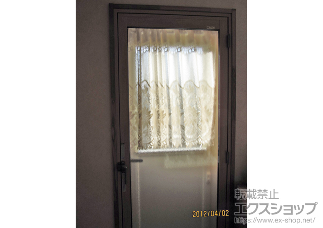 神奈川県横須賀市のの二重窓（内窓） インプラス ダストバリア仕様 テラスドア（外観・左吊元） 施工例