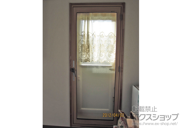 神奈川県横須賀市のの二重窓（内窓） インプラス ダストバリア仕様 テラスドア（外観・左吊元） 施工例