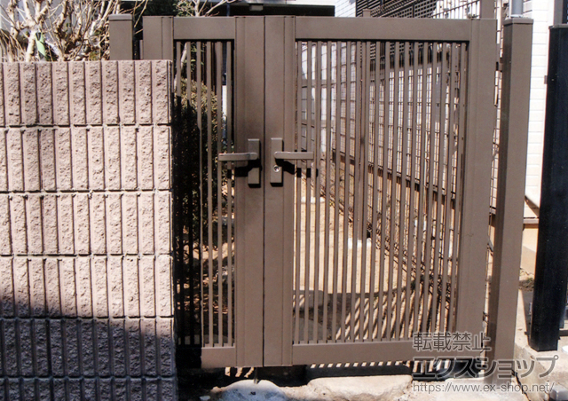 東京都江戸川区のの門扉 プリレオ R2型　親子開き 施工例