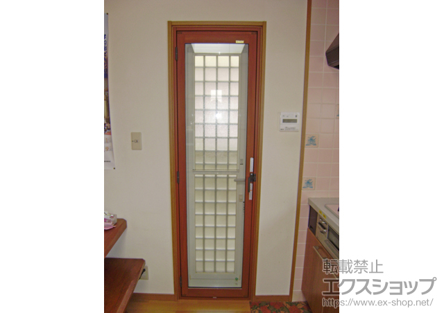 大阪府泉佐野市のの二重窓（内窓） インプラス ダストバリア仕様 テラスドア(外観・右吊元) 施工例