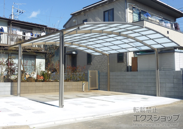 東京都東村山市のLIXIL リクシル（トステム）のカーポート カーブポートシグマIII ワイド 積雪〜20cm対応 施工例