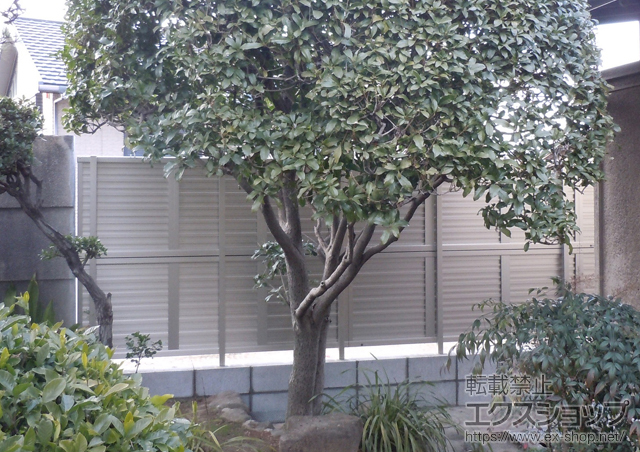 大阪府大阪市ののフェンス・柵 エクスラインフェンス12型 施工例