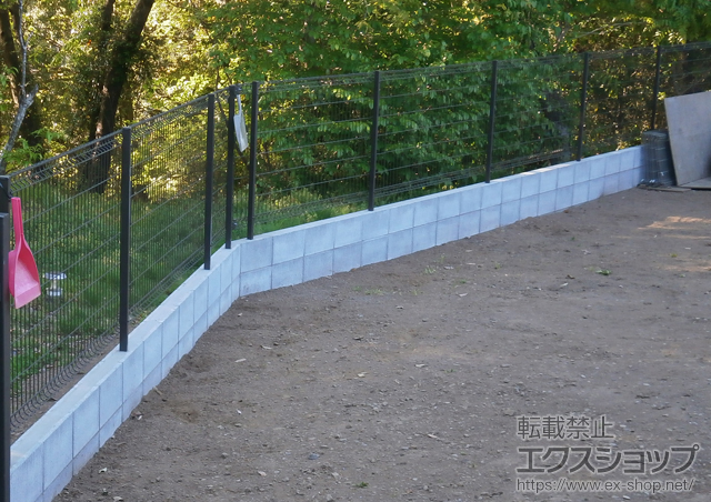 東京都青梅市ののフェンス・柵 ハイグリッドフェンスN8型 施工例