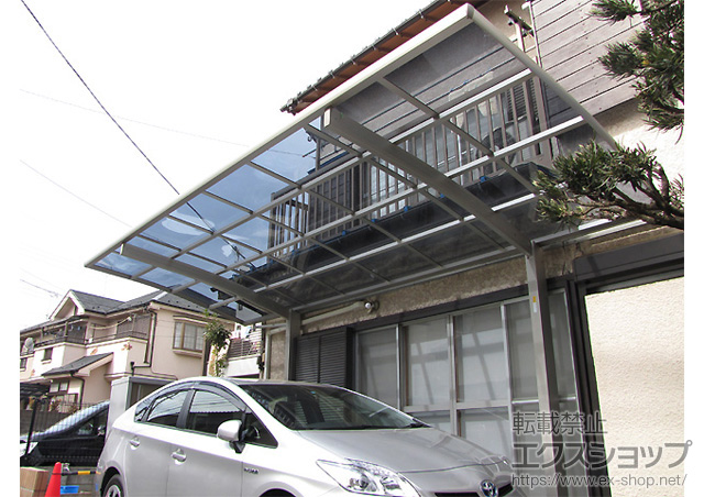 埼玉県所沢市ののカーポート レイナポート 積雪〜20cm対応 施工例