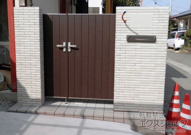 熊本県熊本市のの門扉 ライフモダンII TA型 両開き親子 柱使用 施工例