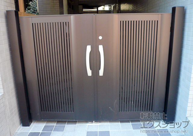 東京都文京区のの門扉 エクゼウス門扉2型 両開き 門柱使用 施工例