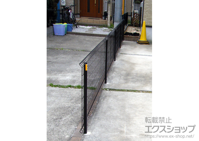 東京都八王子市ののフェンス・柵 イーネットフェンス 1FK型 傾斜地用 施工例