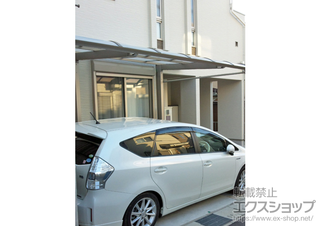 愛知県豊明市のLIXIL リクシル（トステム）のカーポート レガーナポートシグマIII 積雪〜20cm対応 施工例