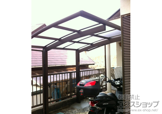 静岡県伊東市ののサイクルポート・駐輪場 レイナポート ミニ 積雪〜20?対応 施工例