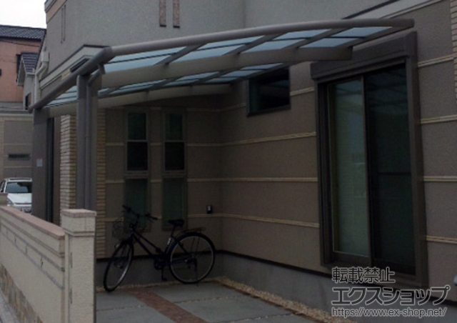 大阪府大東市のLIXIL リクシル（トステム）のカーポート カーブポートシグマIII 積雪〜30cm対応 施工例