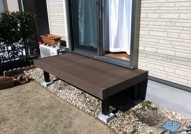 東京都東久留米市ののウッドデッキ リウッドデッキ 200 単体 施工例