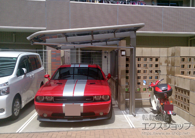 千葉県船橋市のLIXIL リクシル（トステム）のカーポート レガーナポートシグマIII 積雪〜30cm対応 施工例