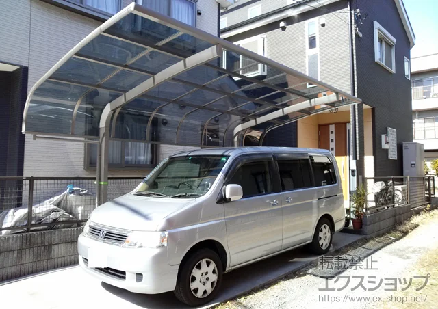 埼玉県川口市のLIXIL リクシル（トステム）のカーポート テールポートシグマIII 積雪～20cm対応 施工例