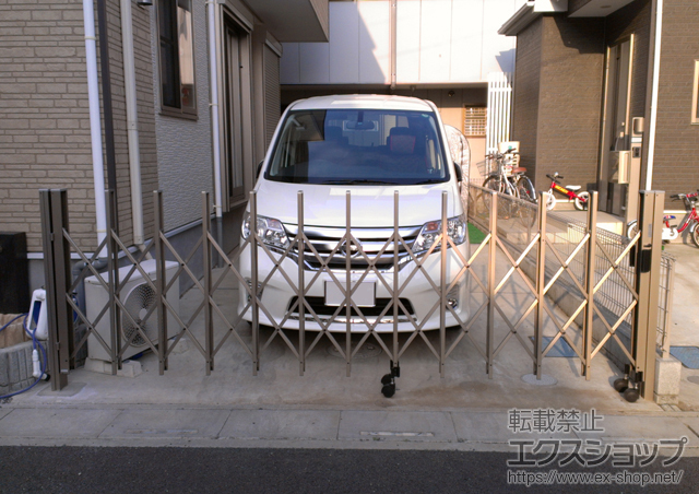 埼玉県さいたま市ののカーゲート トリップゲート PA型 ノンレール 片開き 施工例