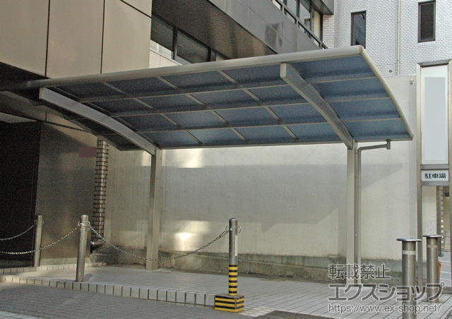 東京都千代田区ののカーポート プレシオスポート 積雪〜20cm対応 施工例