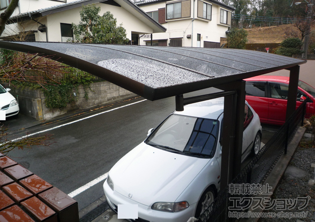 東京都八王子市ののカーポート レイナポート 積雪〜20cm対応＋レイナポート 着脱式サポート 2本入 施工例