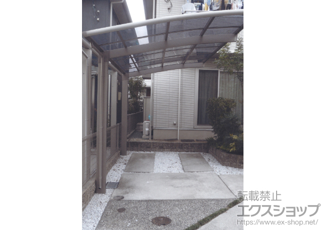 熊本県熊本市のLIXIL リクシル（トステム）のカーポート カーブポートシグマIII 積雪〜20cm対応 施工例