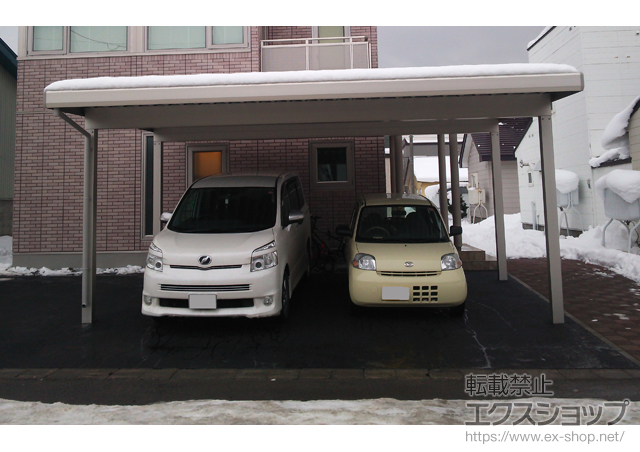 北海道旭川市ののカーポート ジーポートneo Aタイプ 2台用 角柱4本 標準鼻隠し 積雪〜100cm対応 施工例
