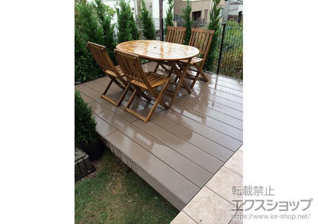 兵庫県宝塚市のLIXIL リクシル（トステム）のウッドデッキ レストステージ 幕板納まり 施工例