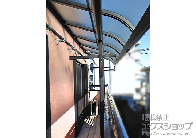 埼玉県ふじみ野市ののカーポート プレシオステラス R型 屋根タイプ 連棟 積雪〜20cm対応 施工例