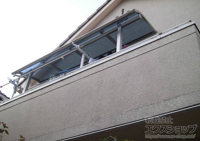 埼玉県川口市ののバルコニー・ベランダ屋根 プレシオステラス R型 屋根タイプ 単体 積雪〜20cm対応 施工例