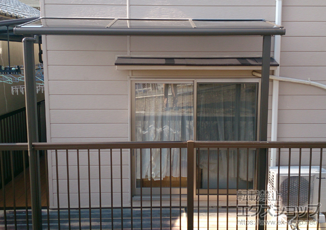 大阪府豊中市のLIXIL リクシル（トステム）のテラス屋根 ライザーテラスII F型 屋根タイプ 単体 積雪〜20cm対応 施工例