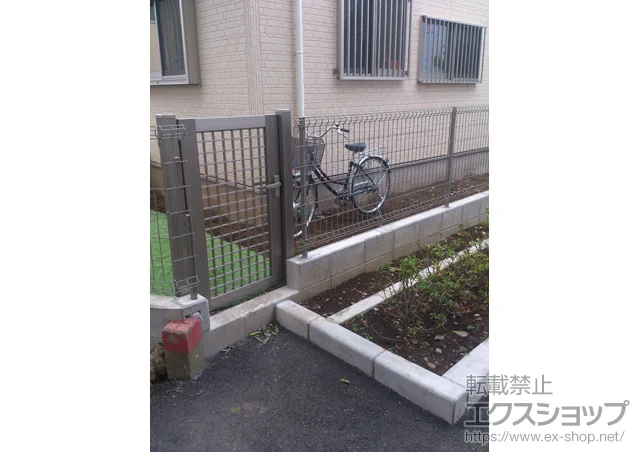 ��ʌ��V���s��LIXIL ���N�V��(TOEX)�̃t�F���X�E��E�� �n�C�O���b�h�t�F���XUF8�^ �t���[�|�[���^�C�v �{�H��