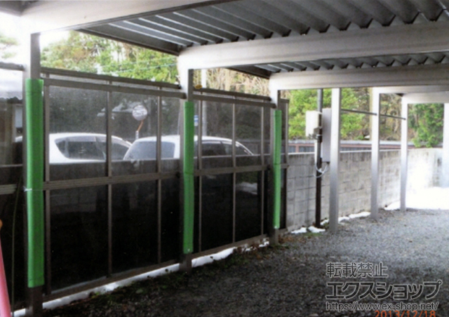 秋田県秋田市のLIXIL リクシル（トステム）のカーポート テリオスポートIII 3000 1台用 角柱4本 積雪〜100cm対応 施工例