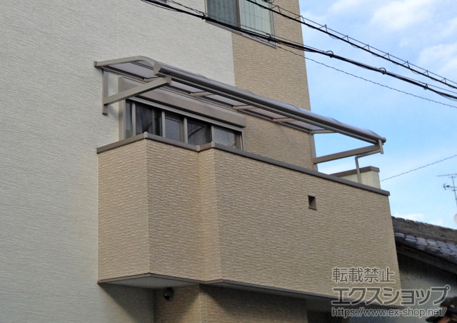 大阪府大阪市ののバルコニー・ベランダ屋根 ヴェクターテラス R型 ルーフタイプ 単体 積雪〜20cm対応 施工例