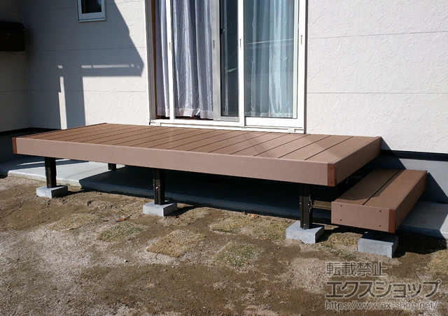 福島県石川郡石川町のLIXIL リクシル（トステム）のウッドデッキ リコステージII＋リードデッキ1段（床板2枚） 施工例