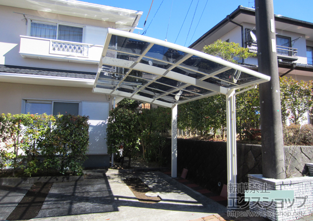 静岡県静岡市のLIXIL リクシル（トステム）のカーポート カーブポートシグマIII 積雪〜20cm対応 施工例