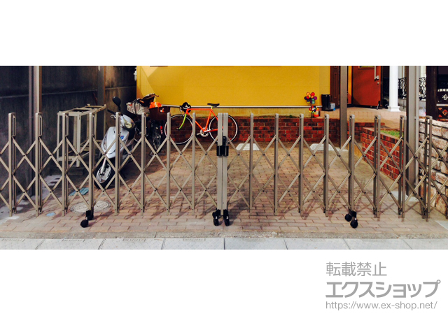 埼玉県川口市ののカーゲート トリップゲート RB型 ノンレール 両開き 54W 施工例