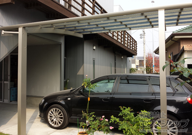 鹿児島県姶良市ののカーポート レイナポートグラン　積雪〜20cm対応 施工例