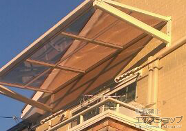 愛知県一宮市のLIXIL リクシル（トステム）のバルコニー・ベランダ屋根 ライザーテラスII F型 ルーフタイプ 単体 積雪〜20cm対応 施工例