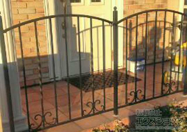 愛知県一宮市ののフェンス・柵 ラフィーネフェンス4型 間仕切りタイプ 施工例