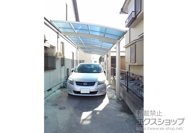 山梨県韮崎市ののカーポート プレシオスポート 縦連棟 積雪〜20cm対応 施工例