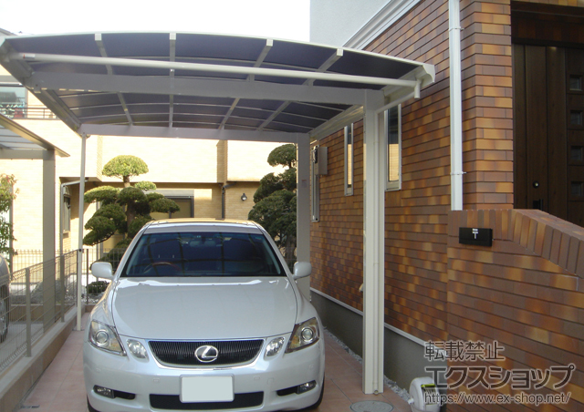 神奈川県相模原市ののカーポート キューブポート 積雪〜20cm対応+着脱式サポートS ロング柱用 1本入 施工例