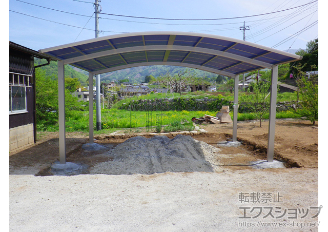 山梨県甲州市ののカーポート プレシオスポート ワイド 積雪〜20cm対応 施工例