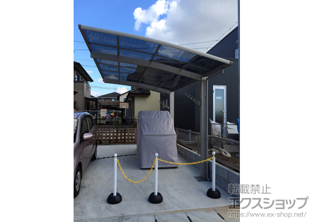 熊本県熊本市ののカーポート プレシオスポート 積雪〜20cm対応＋収納式物干しセット2型 2本入り 施工例