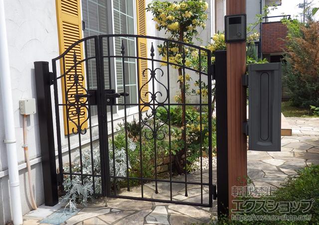 千葉県市川市のの門扉 コラゾン1型門扉 両開き親子 柱使用 施工例