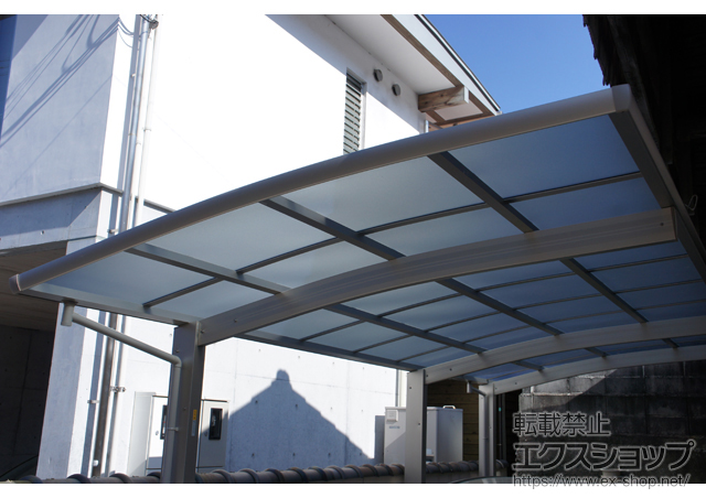 高知県南国市ののカーポート レイナポートグラン 延長　積雪〜20cm対応 施工例