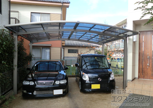 滋賀県近江八幡市のLIXIL リクシル（トステム）のカーポート カーブポートシグマIII ワイド 積雪〜20cm対応 施工例