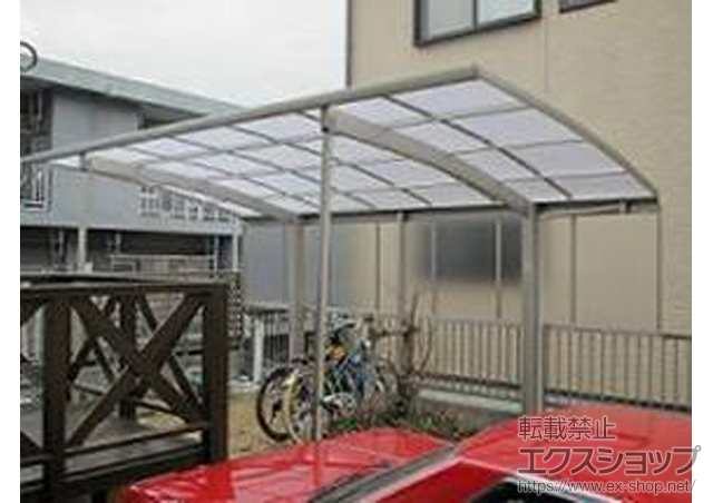 愛知県安城市ののカーポート プレシオスポート 積雪〜20cm対応＋プレシオスポート用　サイドパネル＋プレシオスポート用 着脱式サポート2本入 施工例