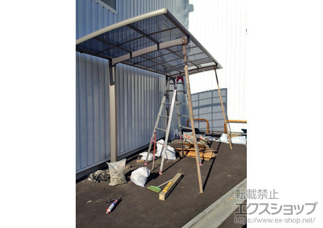 愛知県名古屋市のLIXIL リクシル（トステム）のサイクルポート・駐輪場 カーブポートシグマIII ミニ　積雪〜20?対応 施工例