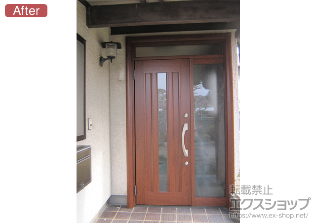 福岡県久留米市のLIXIL リクシル（トステム）の玄関ドア リシェント P1型 ランマ付 施工例