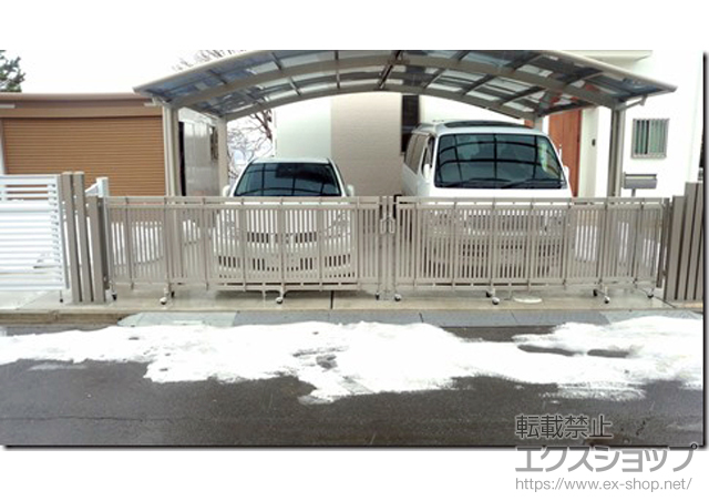 宮城県仙台市ののカーゲート シャレオ伸縮9型 ノンレール 両開き 610W 施工例